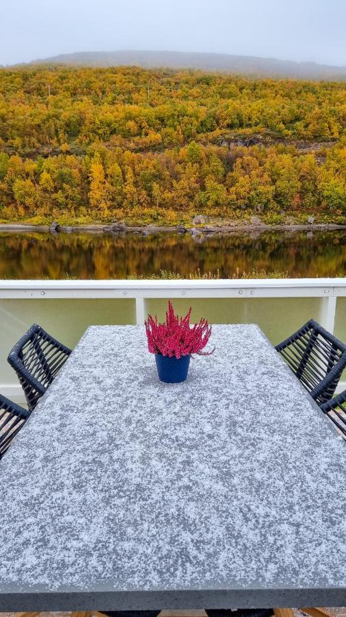Levajok Lodge Tana Buitenkant foto